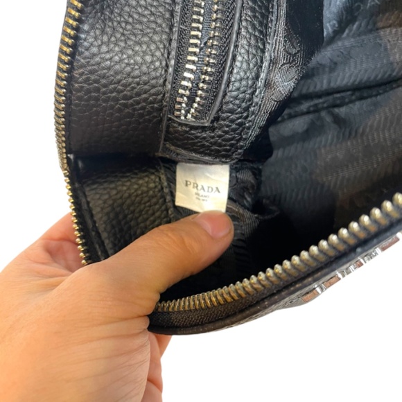 Black pebble Leather Cross body Purse - Picture 4 of 12